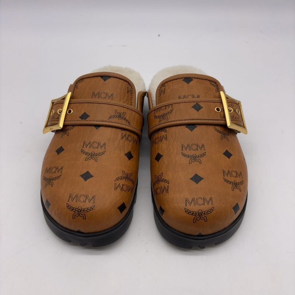 MCM Flat Mule In Visetos And Shearling